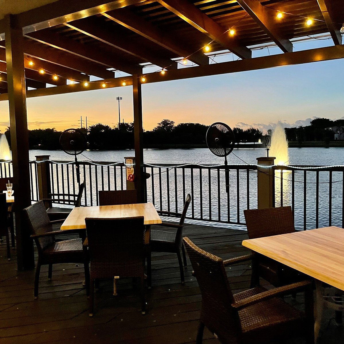 Rafina Greek Taverna, Restaurant in Boca Raton