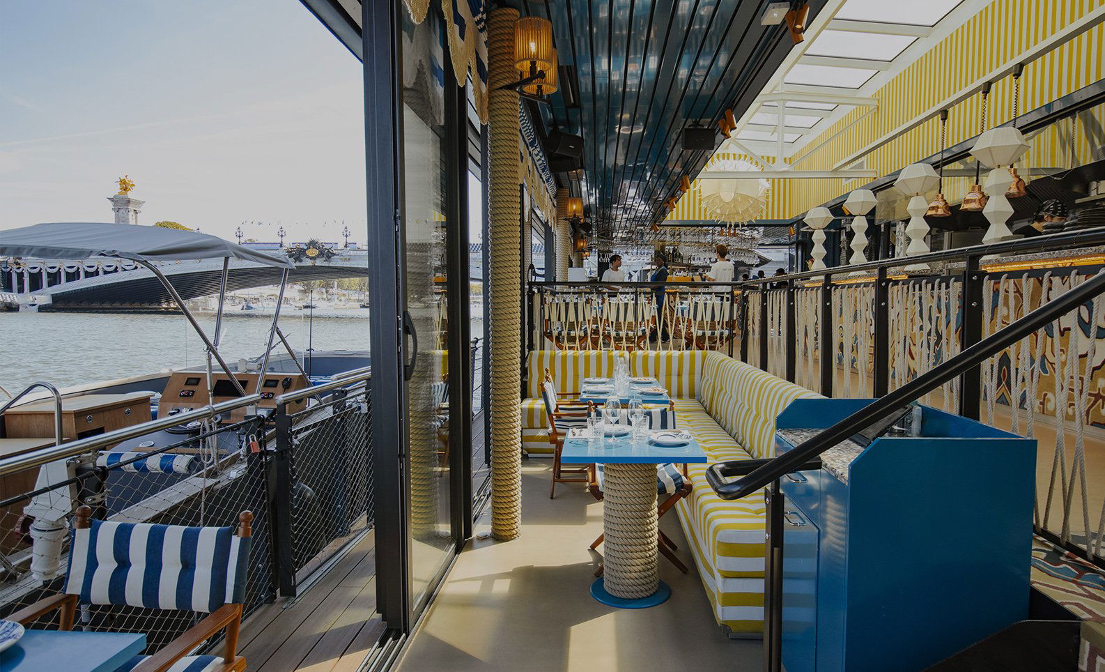 Riviera Fuga, Restaurant in Paris