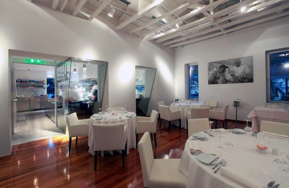 Botrini's Restaurant