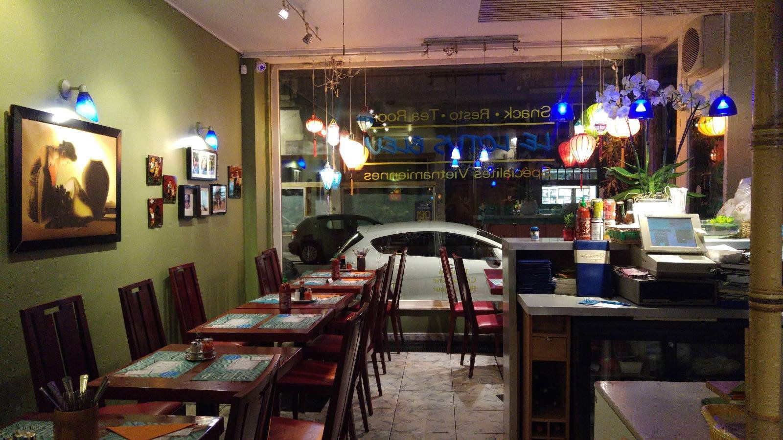 Le Lotus Bleu, Restaurant in Brussels