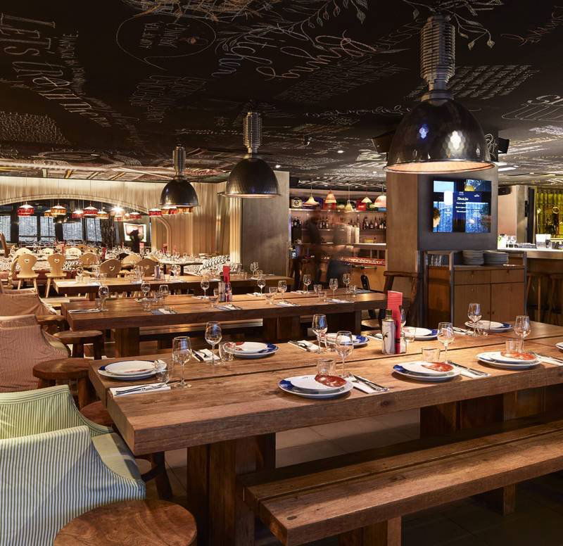 Mama Restaurant, Restaurant in Paris