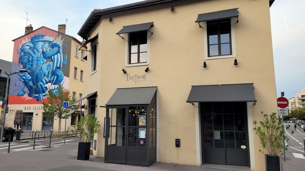 L'OCTAVE restaurant in Lyon, France