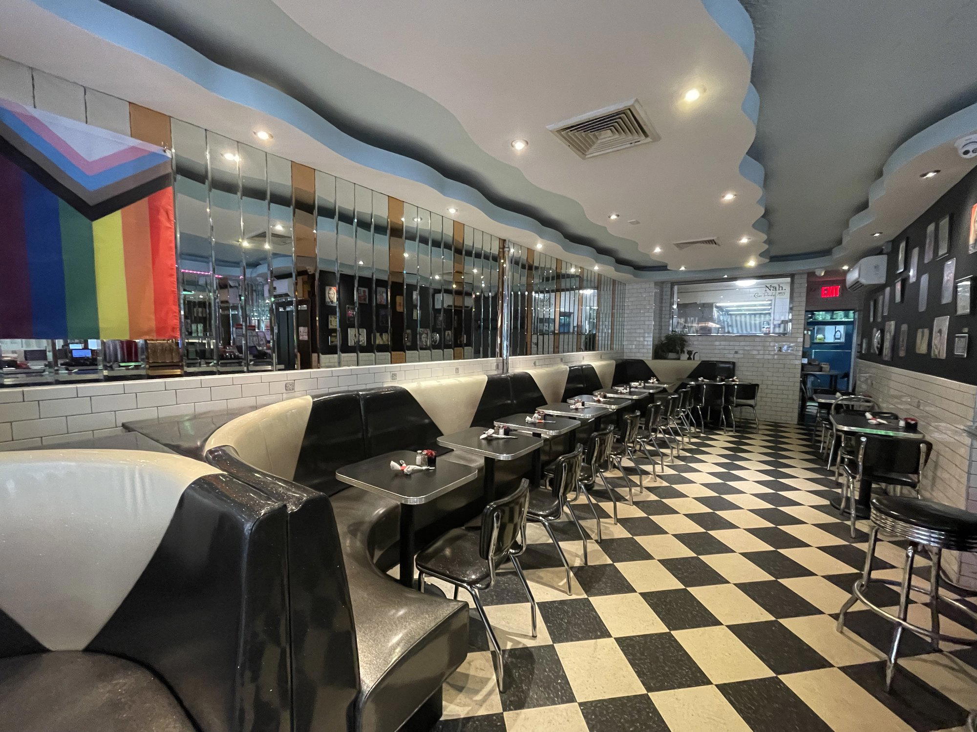Ro's Diner restaurant in New York City, United States