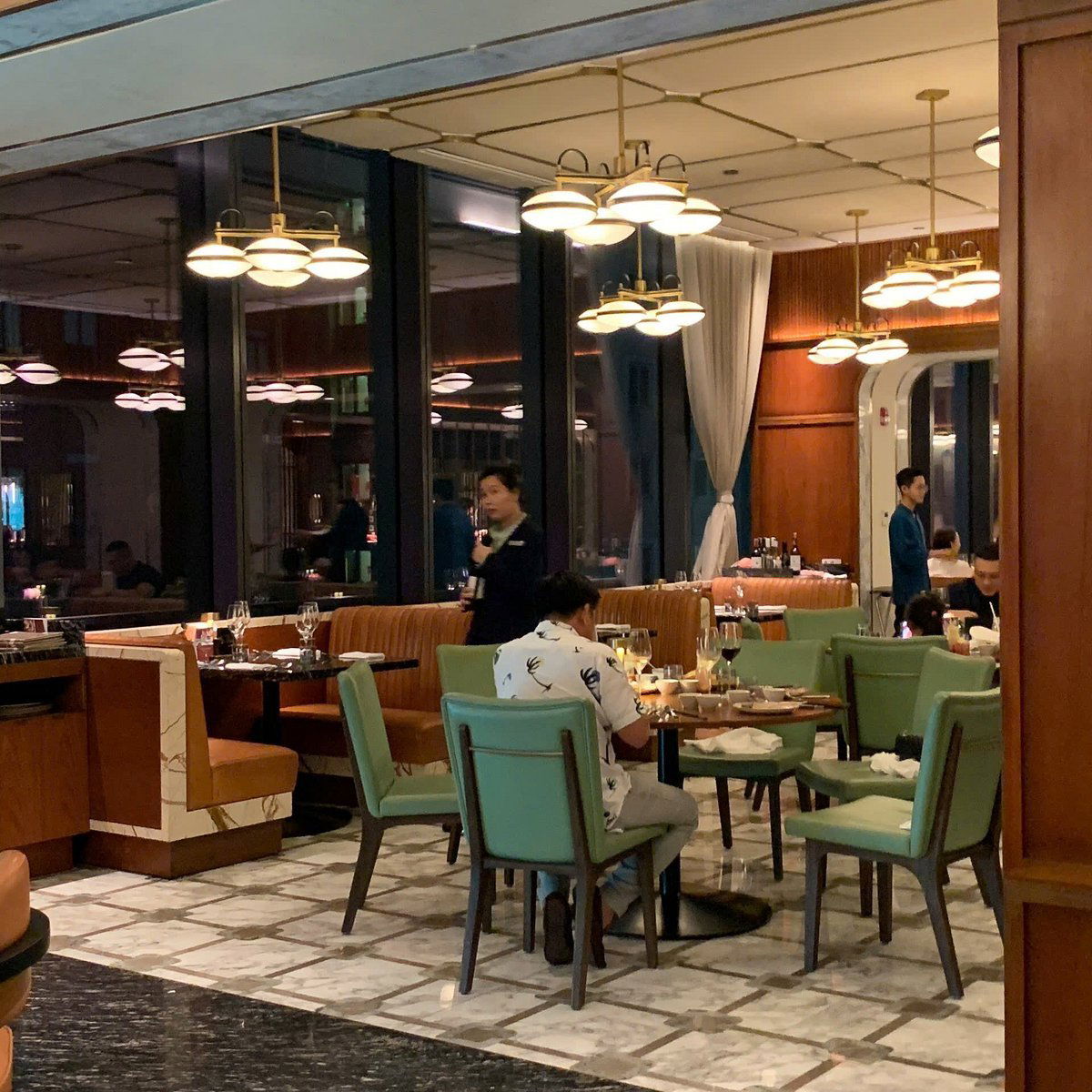The Strand, Restaurant in Ho Chi Minh City
