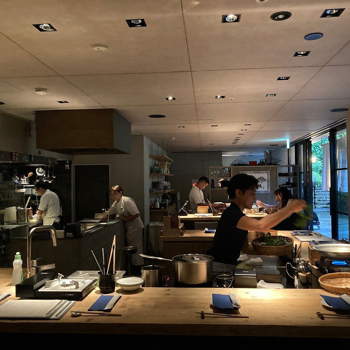 SHIKAKU, Restaurant in Naha