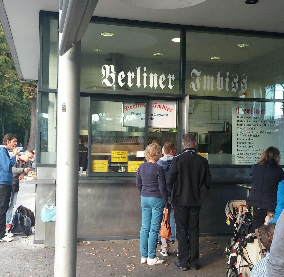 Berliner Imbiss Klemensplatz restaurant in Düsseldorf, Germany