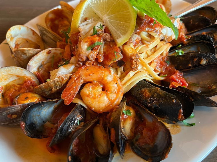 Della Notte, Annapolis, United States