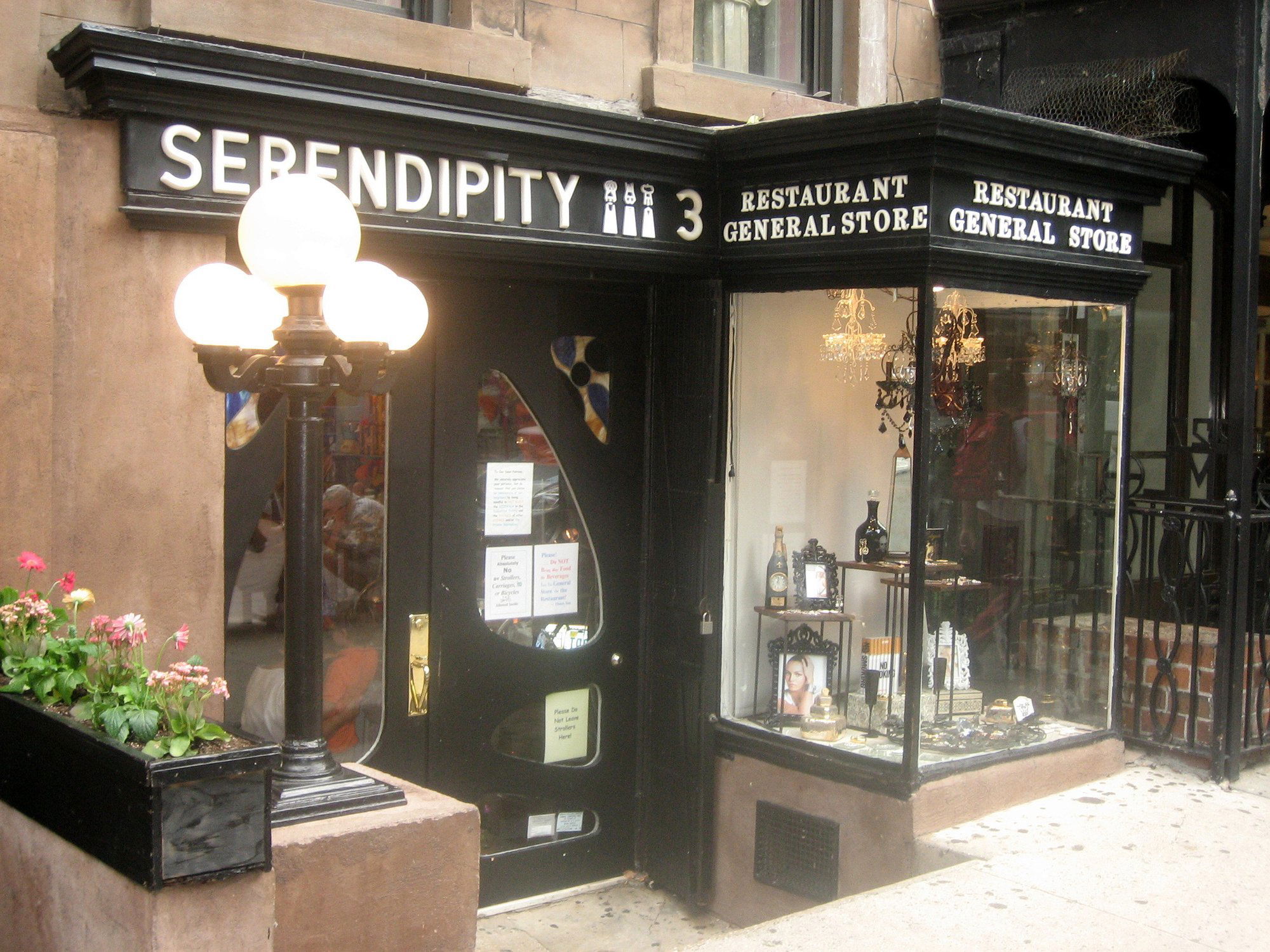 Serendipity 3 - Upper East Side, Restaurant in New York City