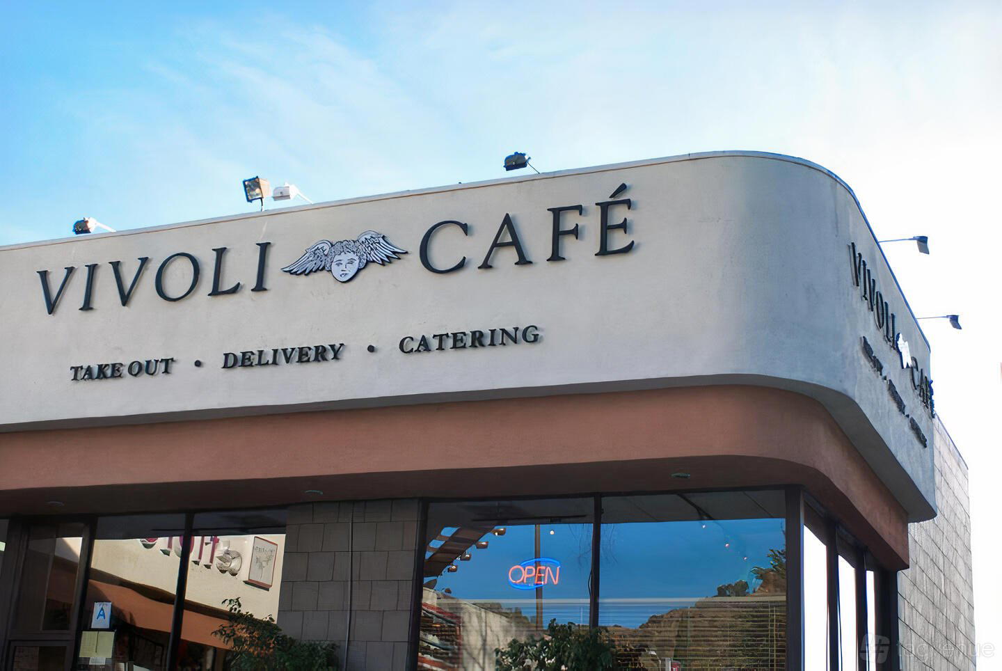 Pizzeria Vivoli & Italian Grill restaurant in Los Angeles, United States