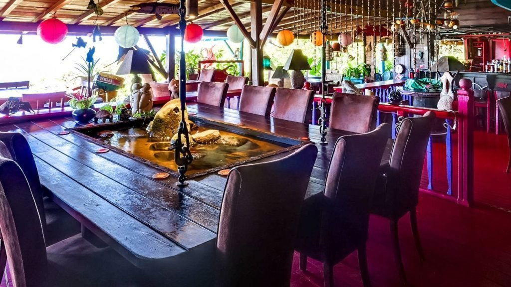 Le Poisson Rouge, Restaurant in Deshaies