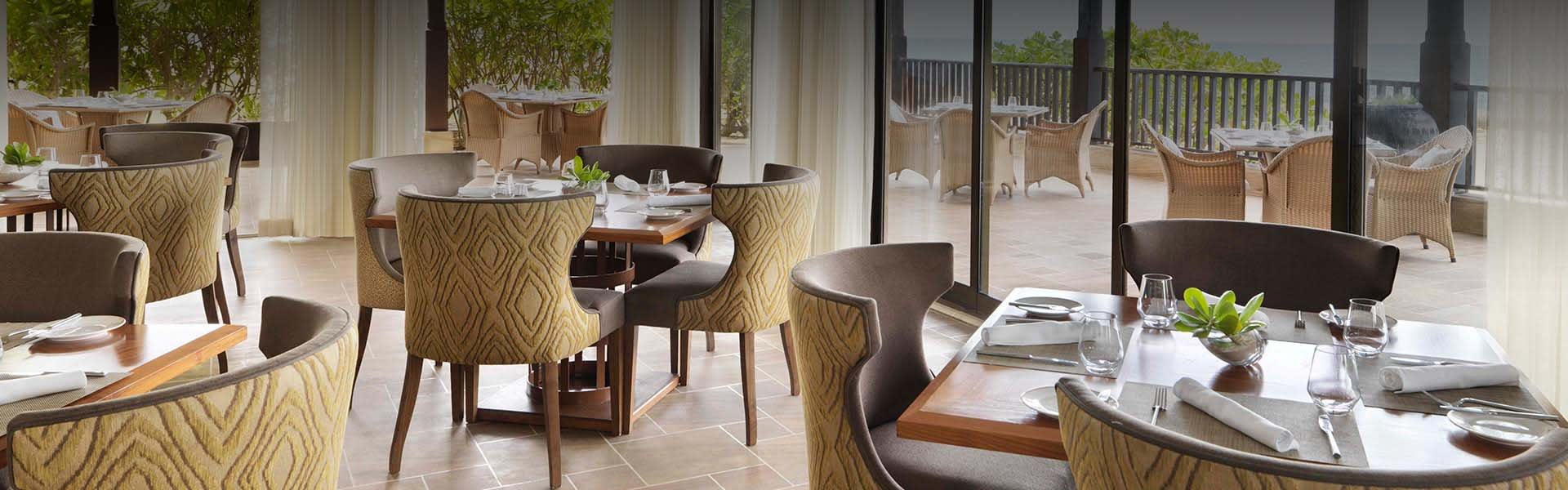 Al Shams Restaurant & Bar restaurant in Al Dhafra
