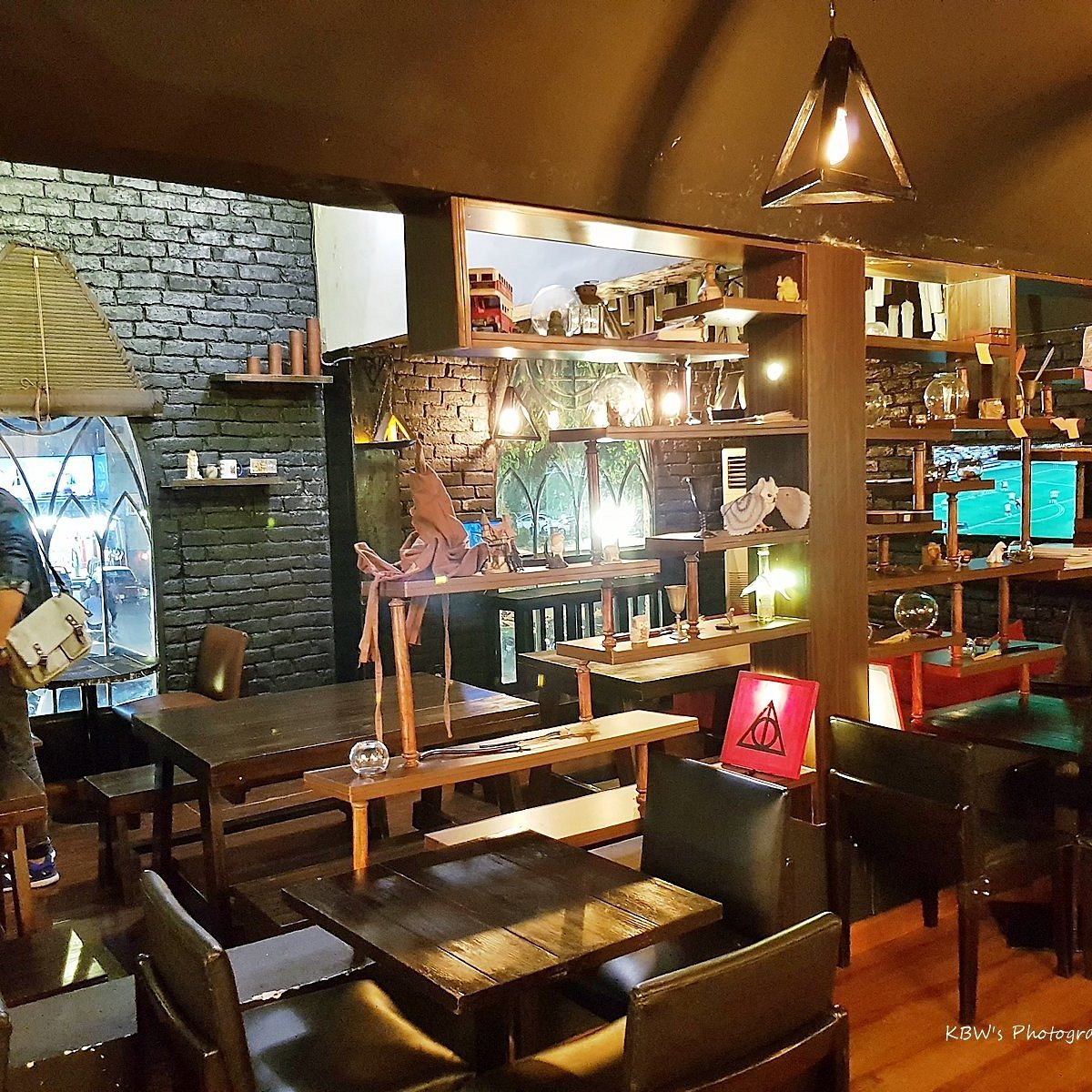 The Smokey Cauldron, Islamabad, Pakistan