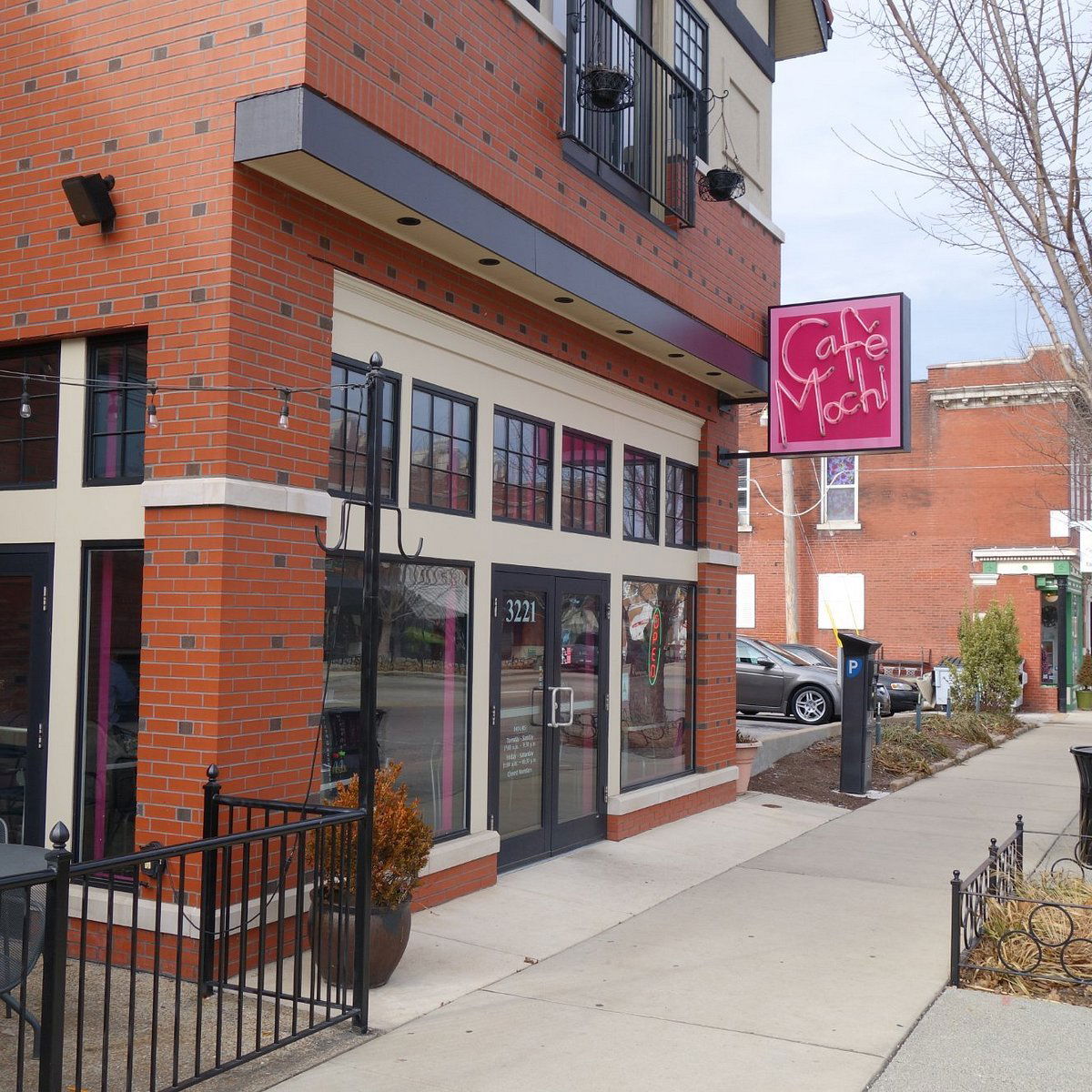 Cafe Mochi, Restaurant in St Louis