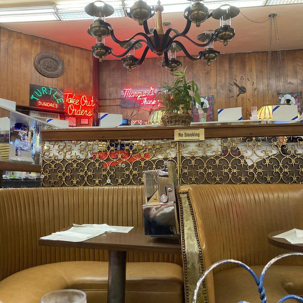 Margie's Candies restaurant in Chicago, United States