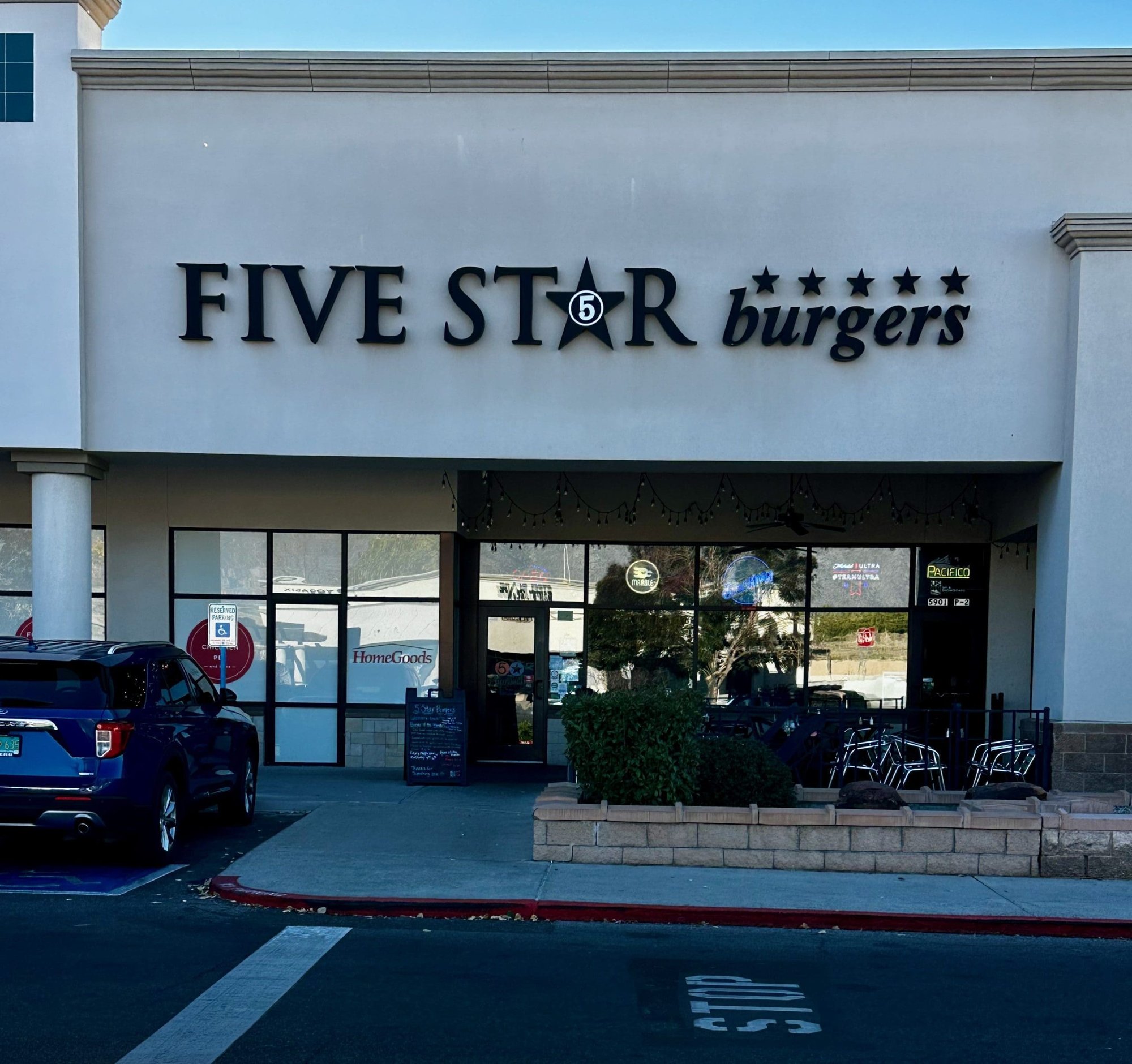 5 Star Burgers restaurant in Albuquerque, United States