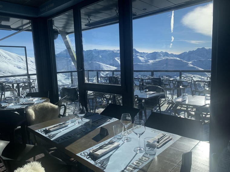Le Signal 2108, L'Alpe d'Huez, France