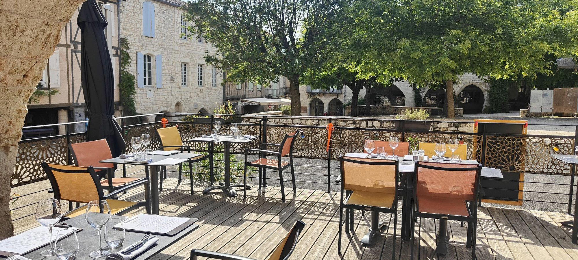Effet Maison restaurant in Monflanquin, France