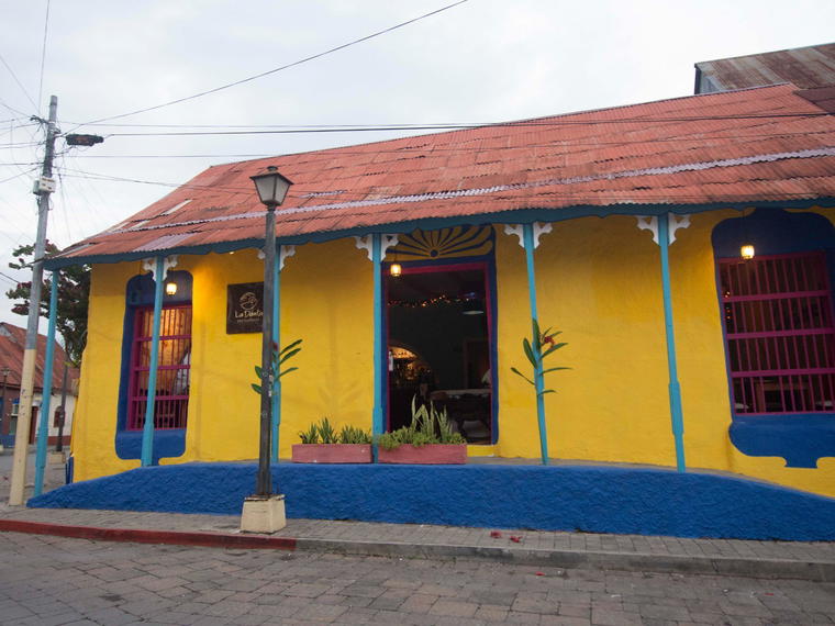 Restaurante La Danta, Flores, Guatemala