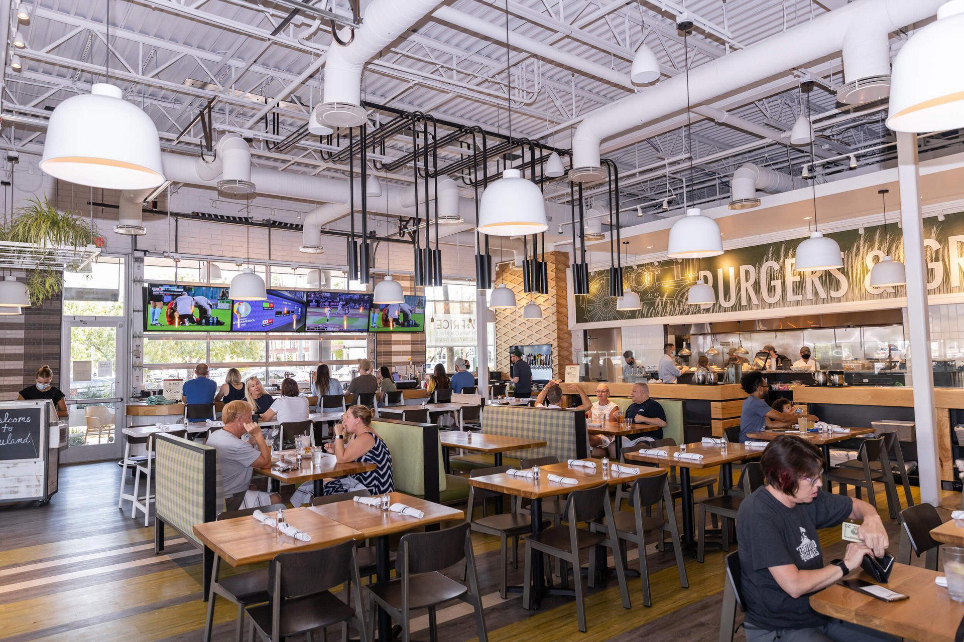 Truland Burgers & Greens restaurant in Tucson, United States