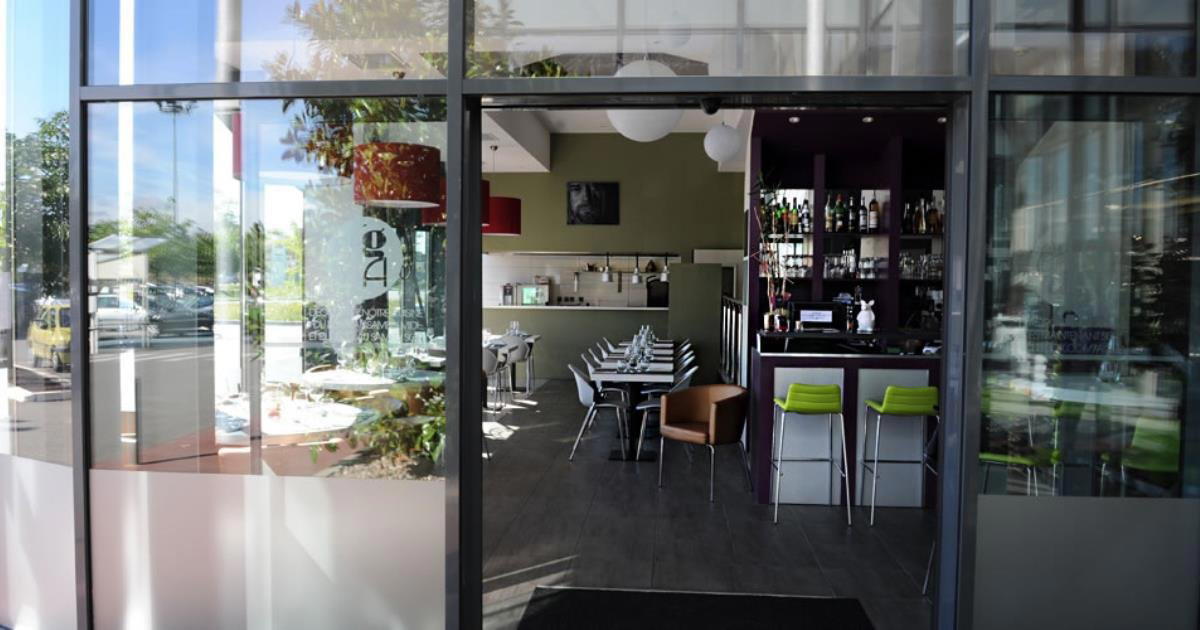 Au Goût des Autres restaurant in Belberaud