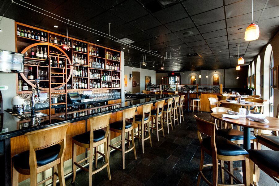 River Oaks, Restaurant in Memphis