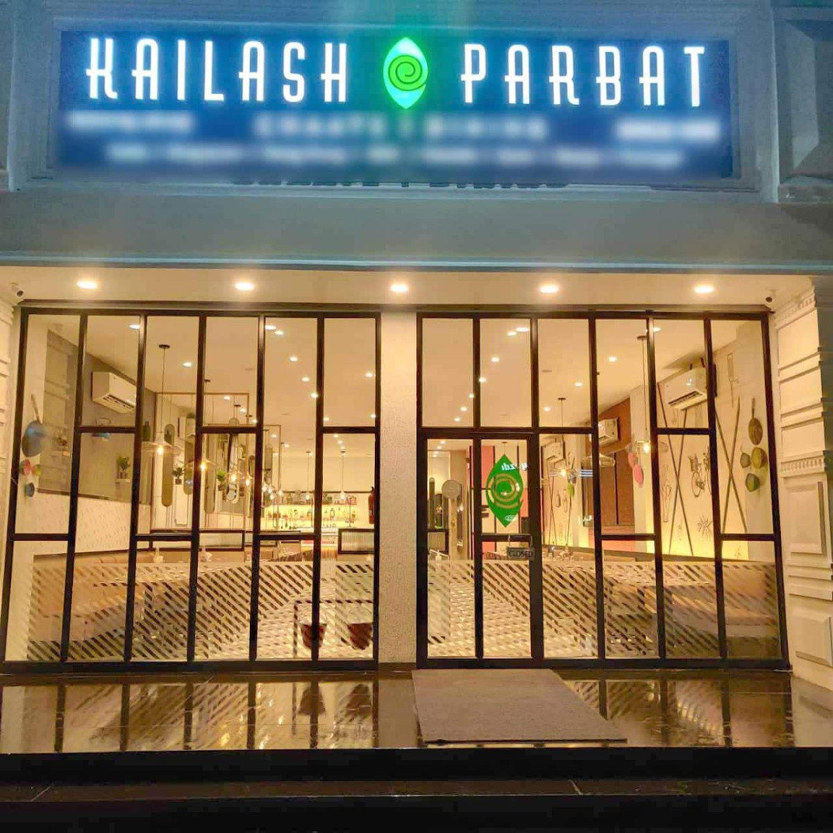 Kailash Parbat restaurant in Tiruppur