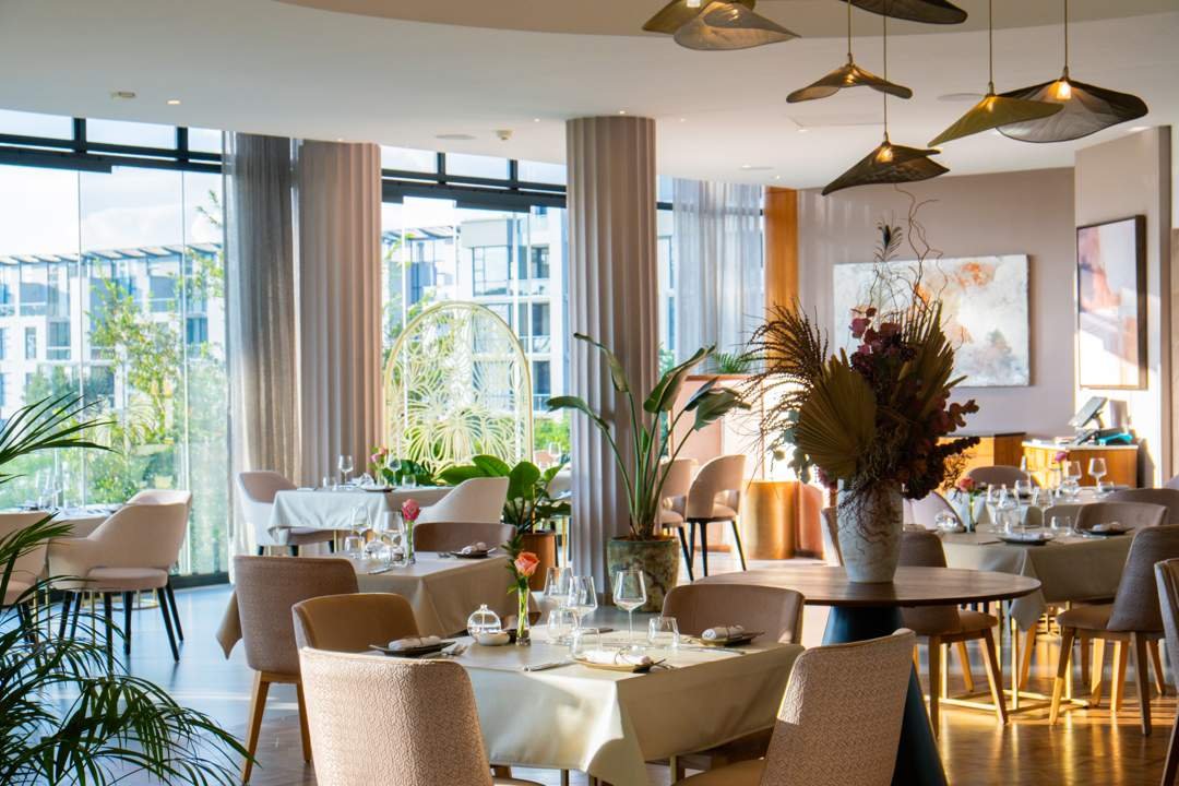 Cyra Restaurant, Restaurant in Johannesburg