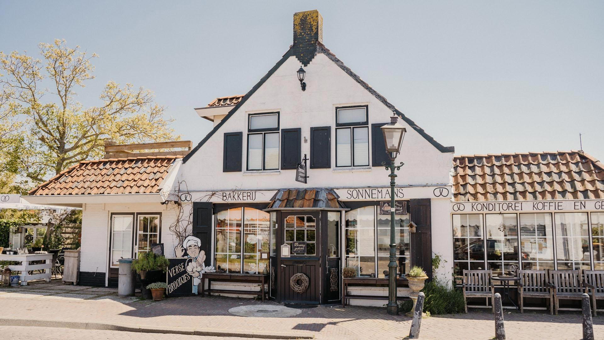 Le Poirier restaurant in Burgh Haamstede, Netherlands