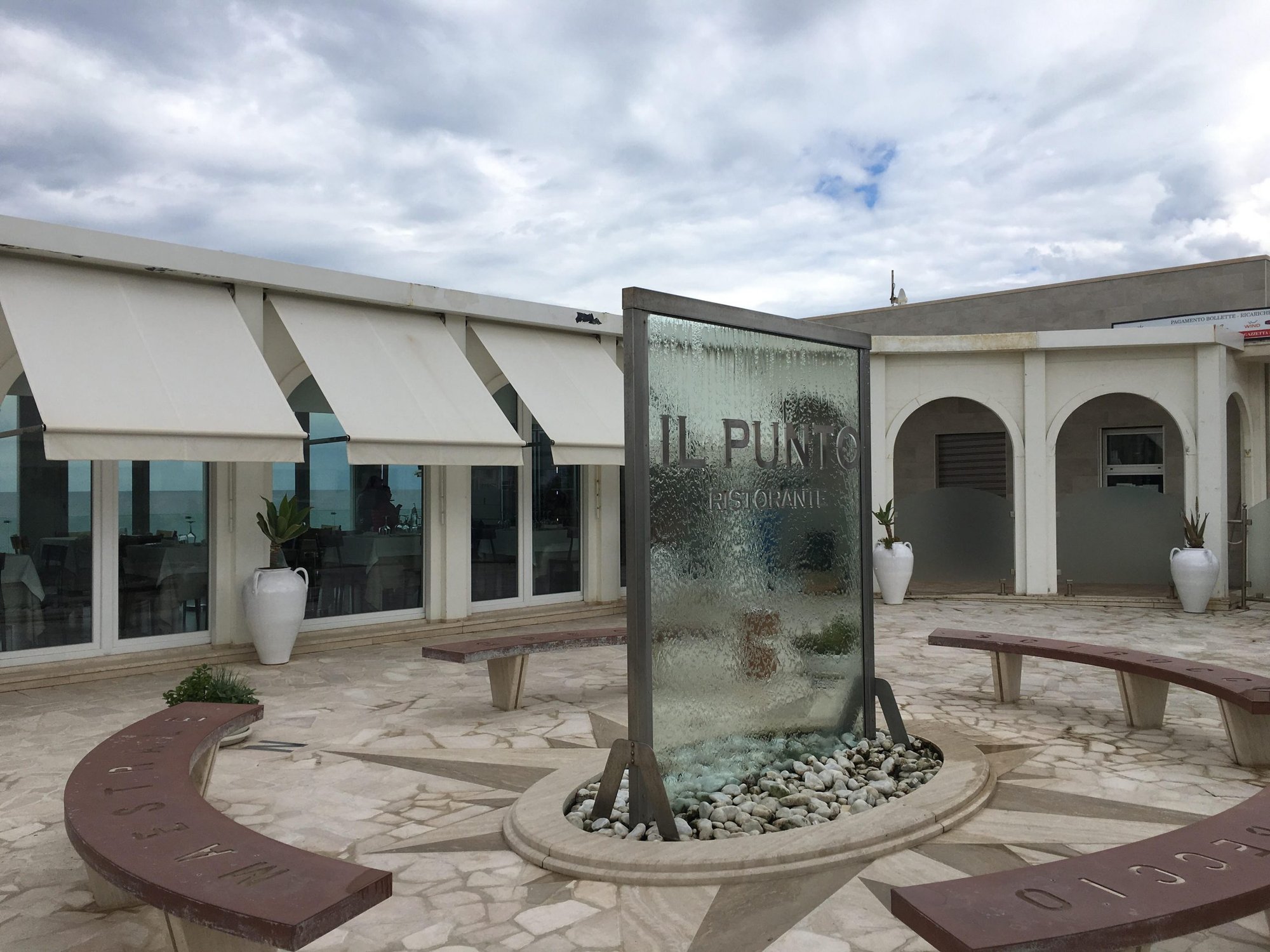 Il Punto, Torre Canne, Italy