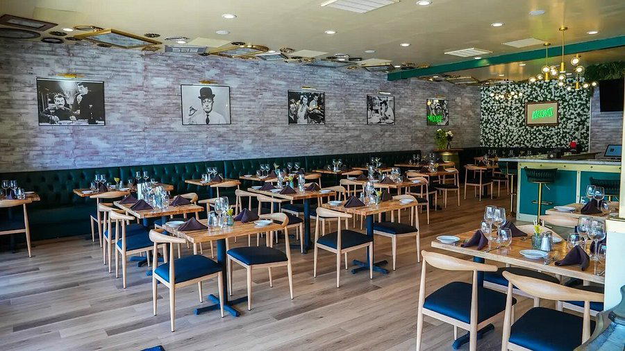 Aromi Italian Cuisine restaurant in La Mesa, United States