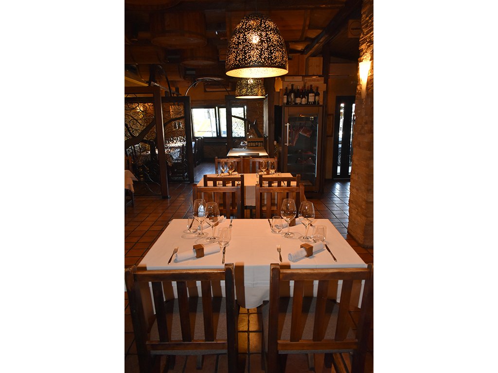Gušti mora, Restaurant in Belgrade