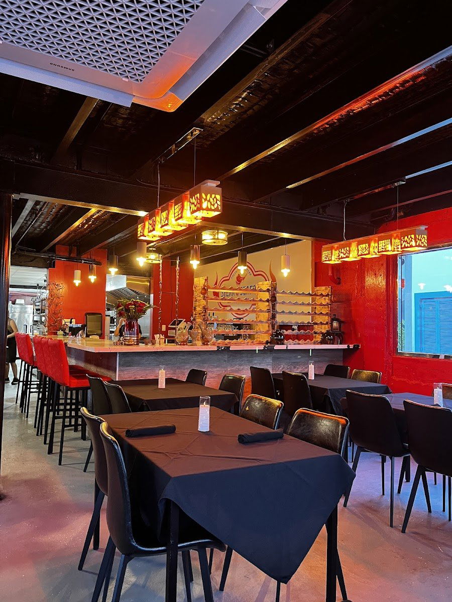 Aina Steak & Seafood, Restaurant in Honolulu