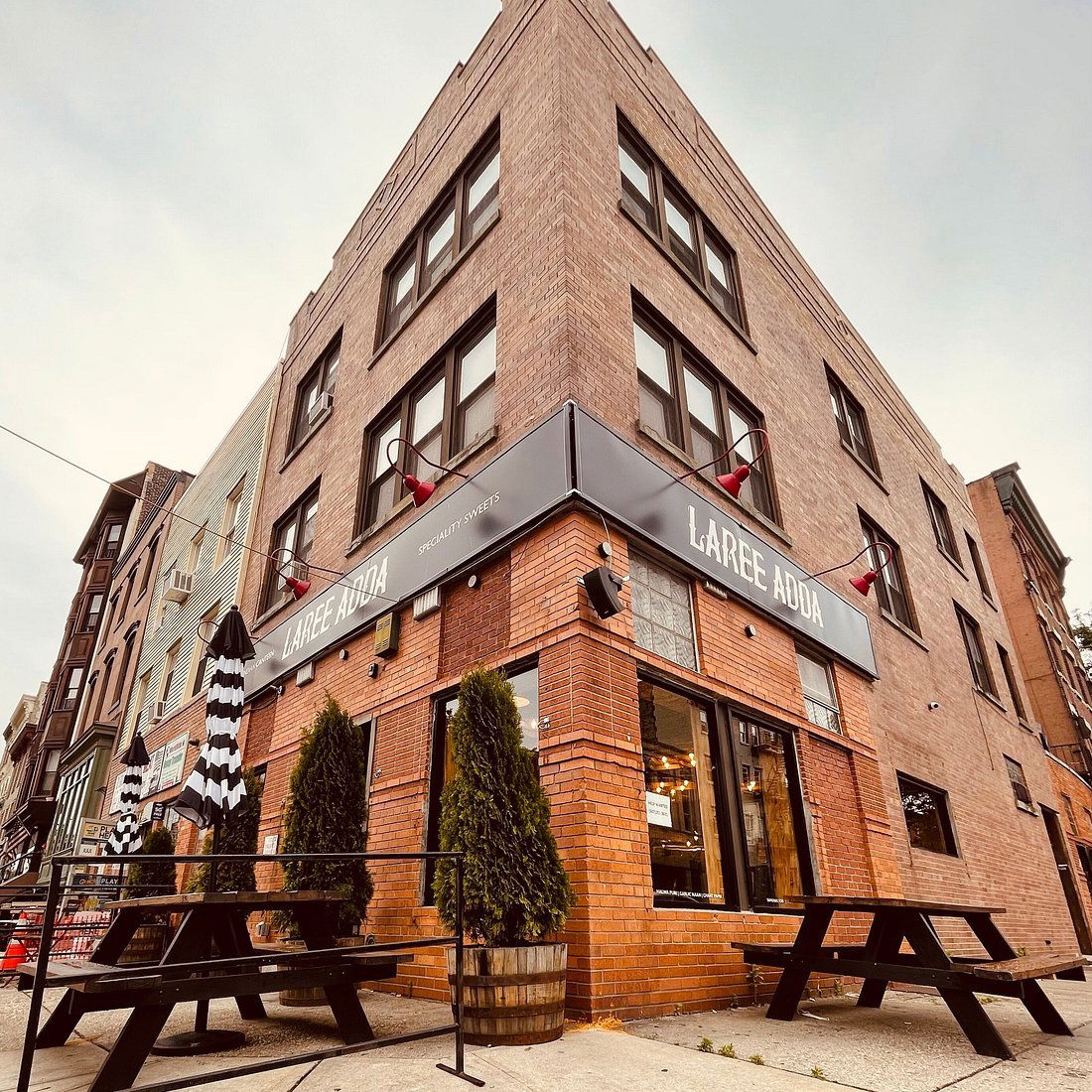 Laree Adda, Restaurant in Jersey City