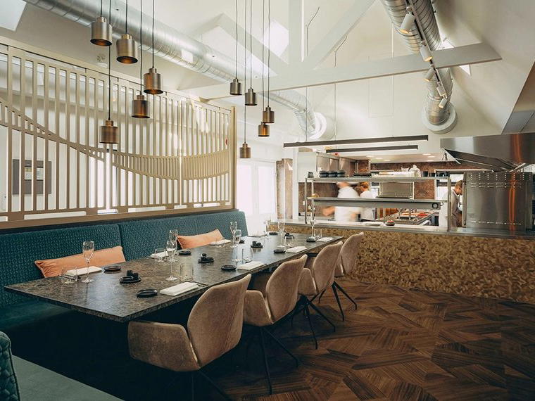 Restaurant Vecera By Bas & Niki, Hendrik Ido Ambacht, Netherlands