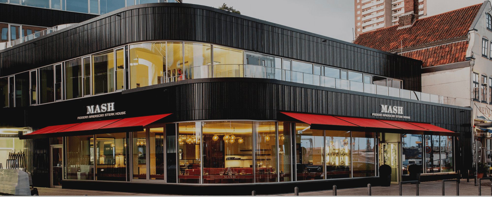 MASH Hamburg, Restaurant in Hamburg