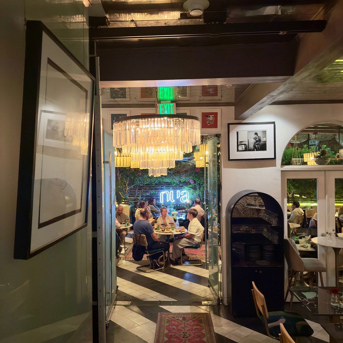 Nua, Restaurant in Beverly Hills