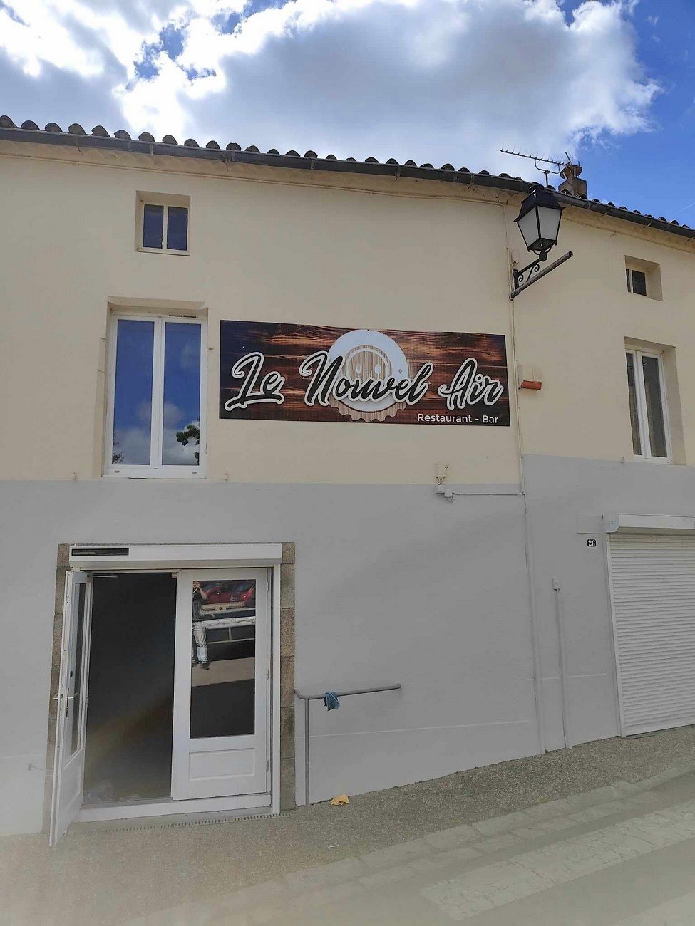 Le Nouvel Air restaurant in Boisme