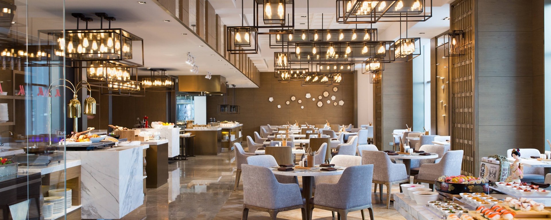 Sky Bar, Chongqing Marriott Hotel, Restaurant in Chongqing