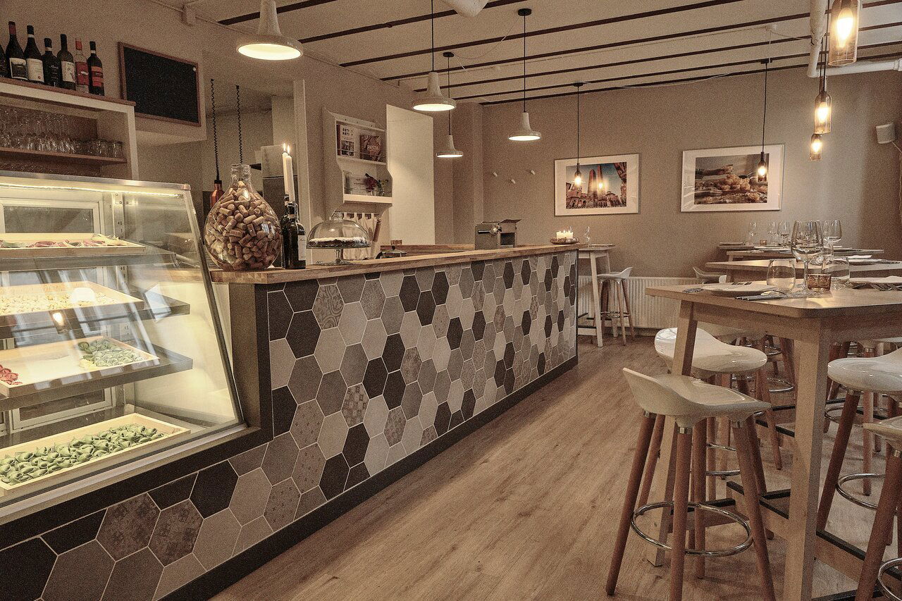 Boutique Emilia, Restaurant in Copenhagen