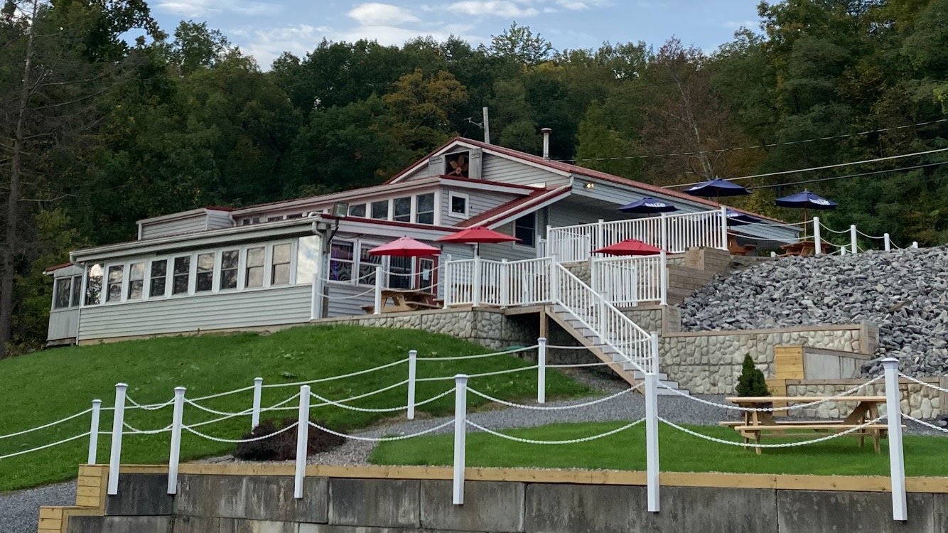 Glenwood Pines restaurant in Ulysses