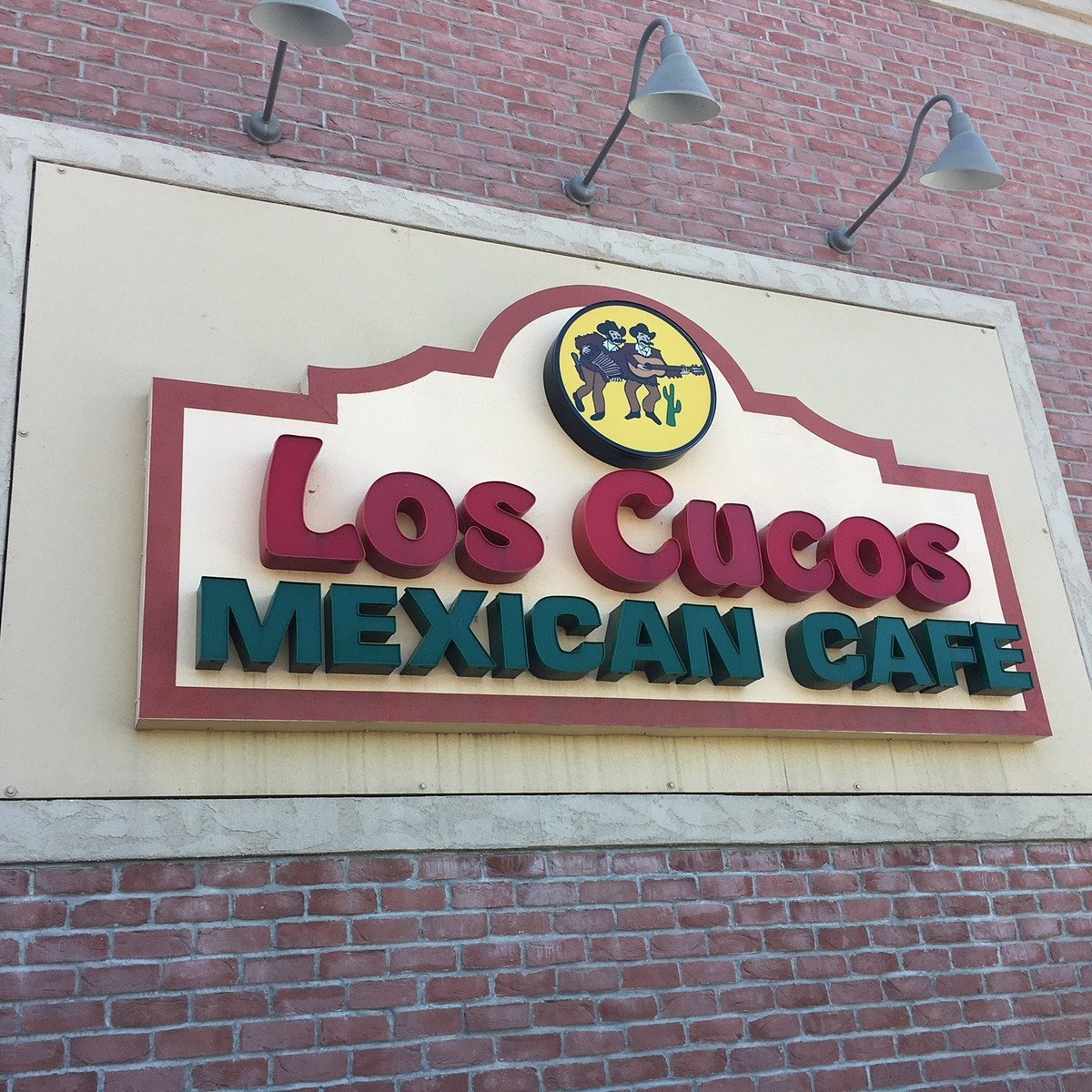 Los Cucos Mexican Cafe