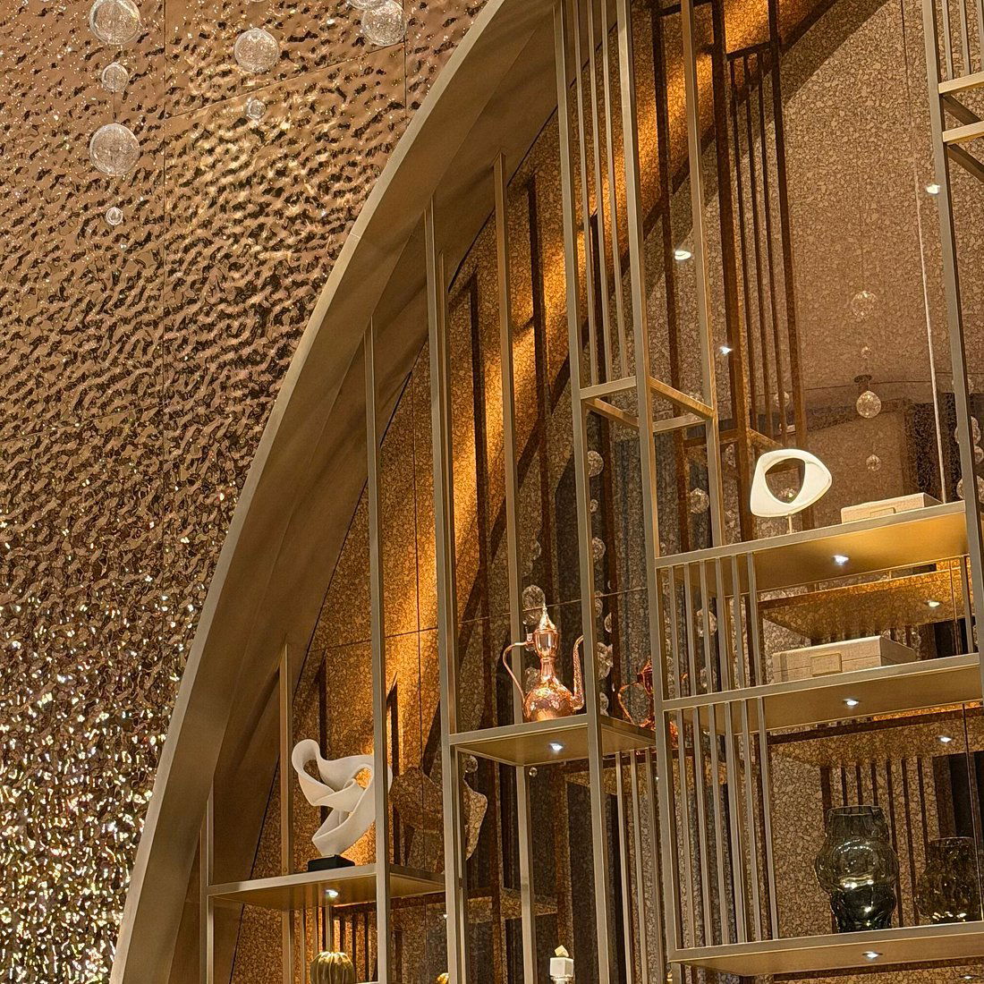 Maison Devoille, Restaurant in Dubai