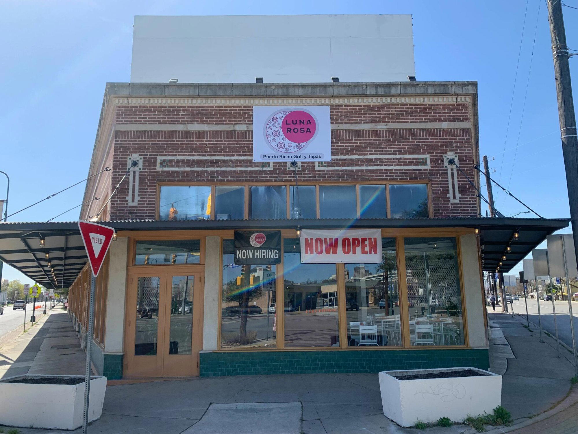 Luna Rosa Puerto Rican Grill y Tapas restaurant in San Antonio, United States