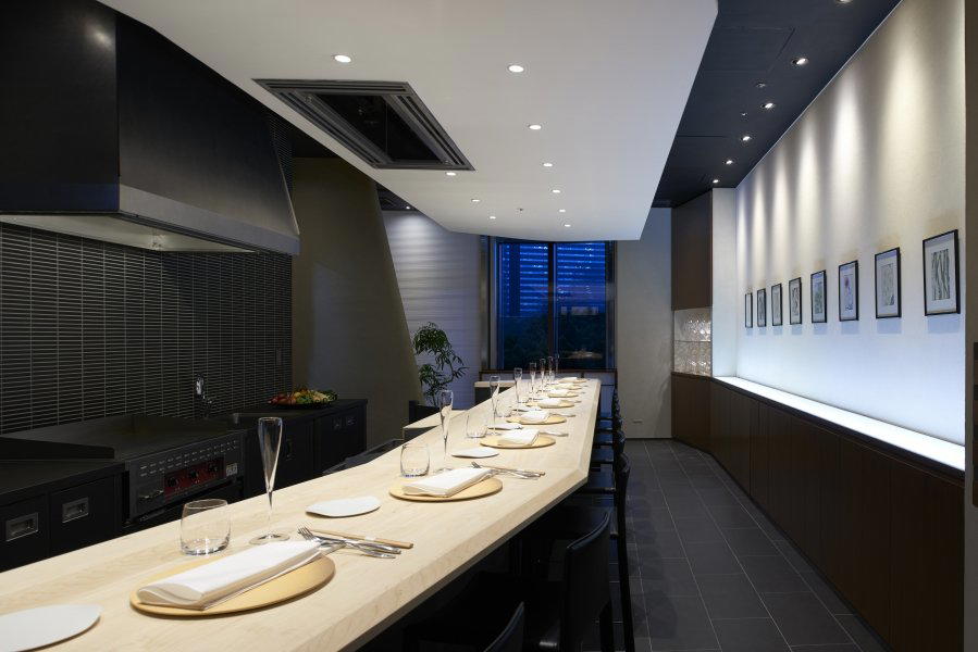レストラン トヨ トーキョー restaurant in Tokyo, Japan