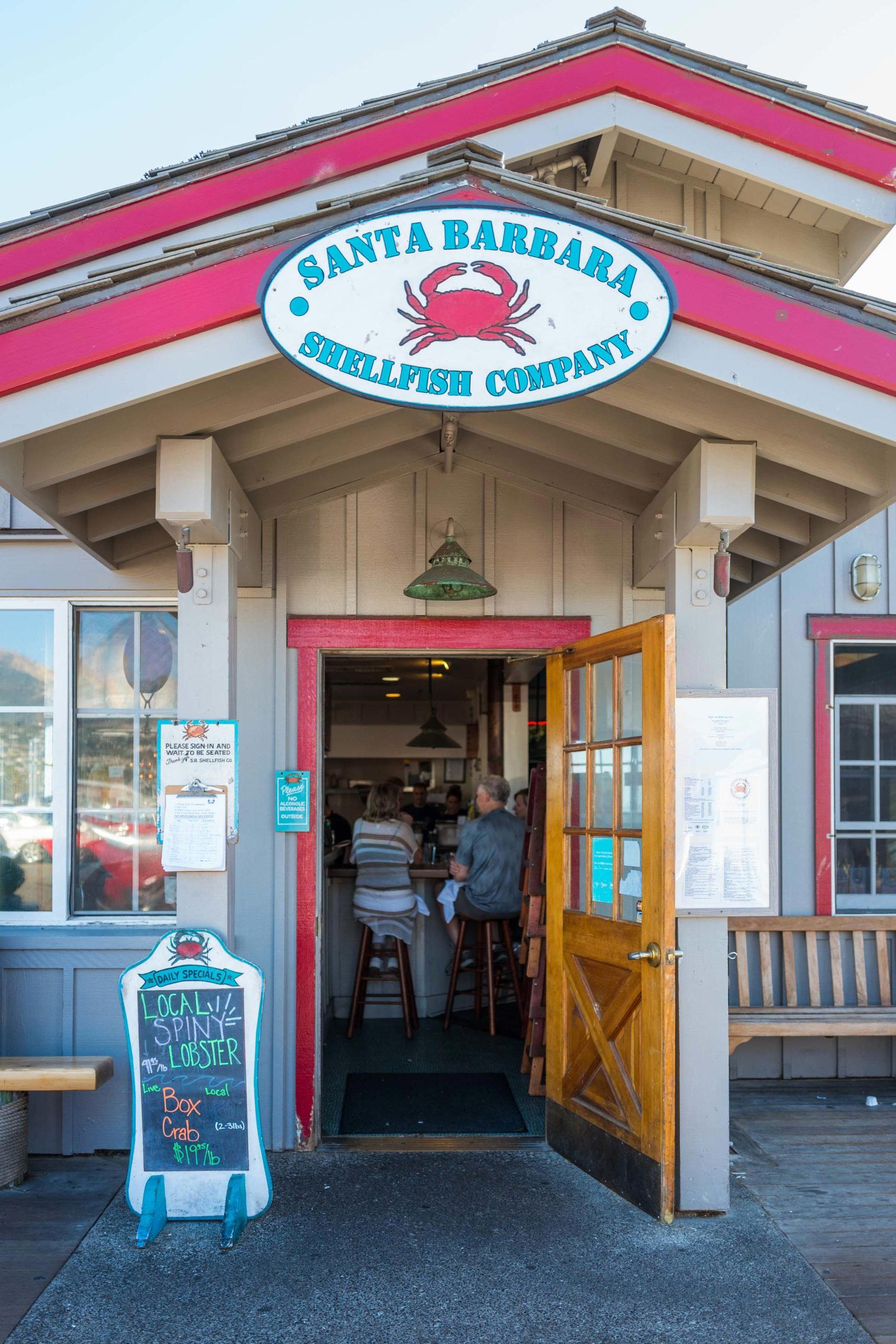 Santa Barbara Shellfish Company restaurant in Santa Barbara, United States