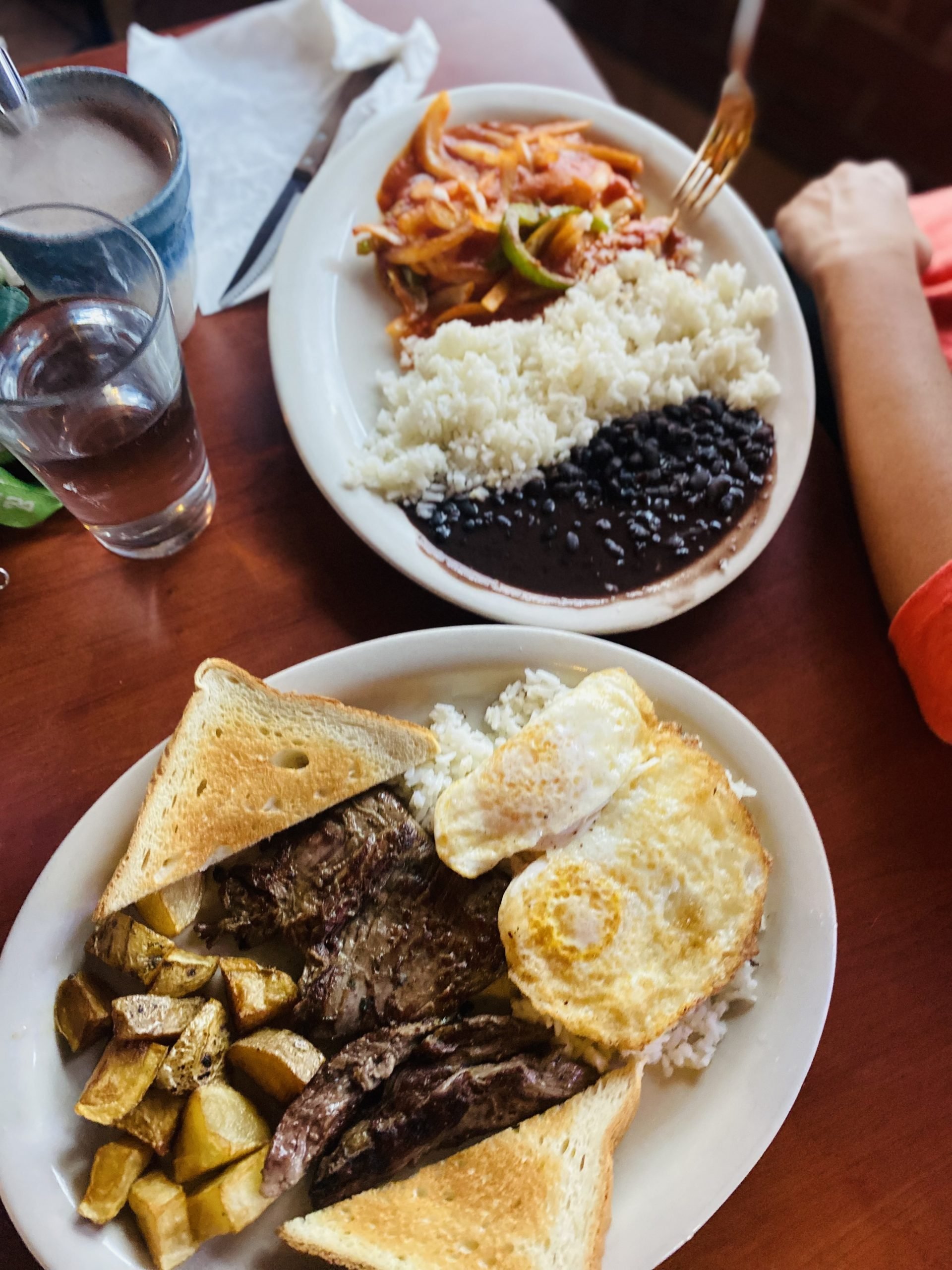 Al Carbon restaurant in Rockville, United States