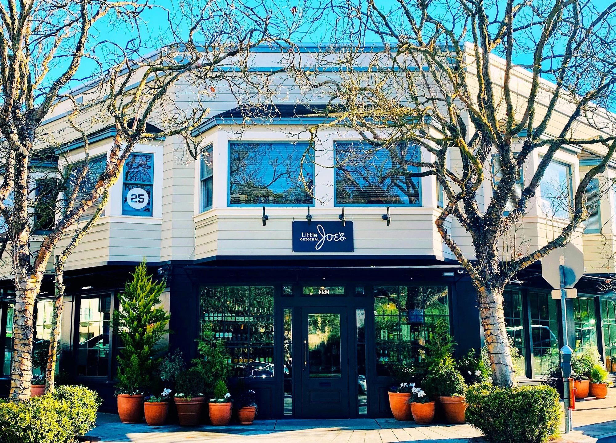 Little Original Joe's restaurant in San Francisco, United States