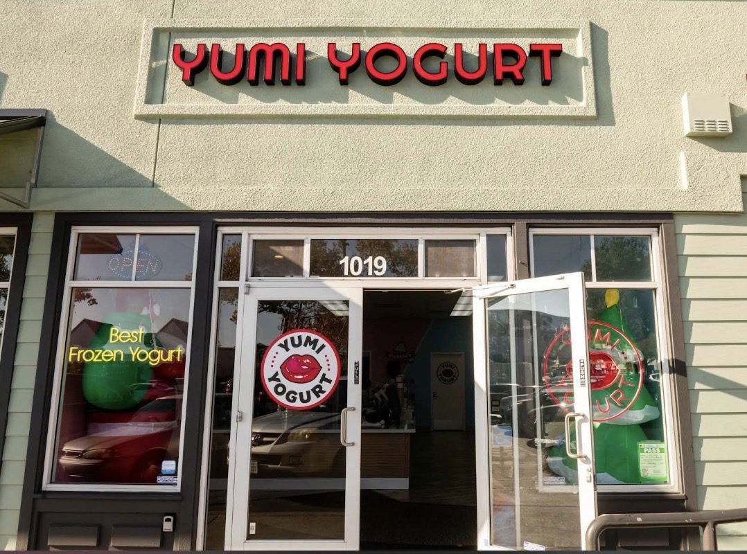 Yumi Yogurt, Restaurant in Redwood City
