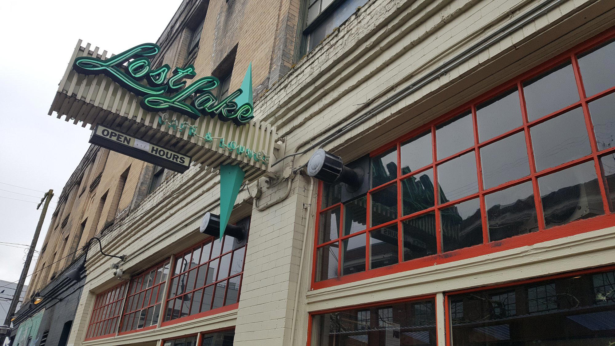 Lost Lake Cafe & Lounge restaurant in Seattle, United States