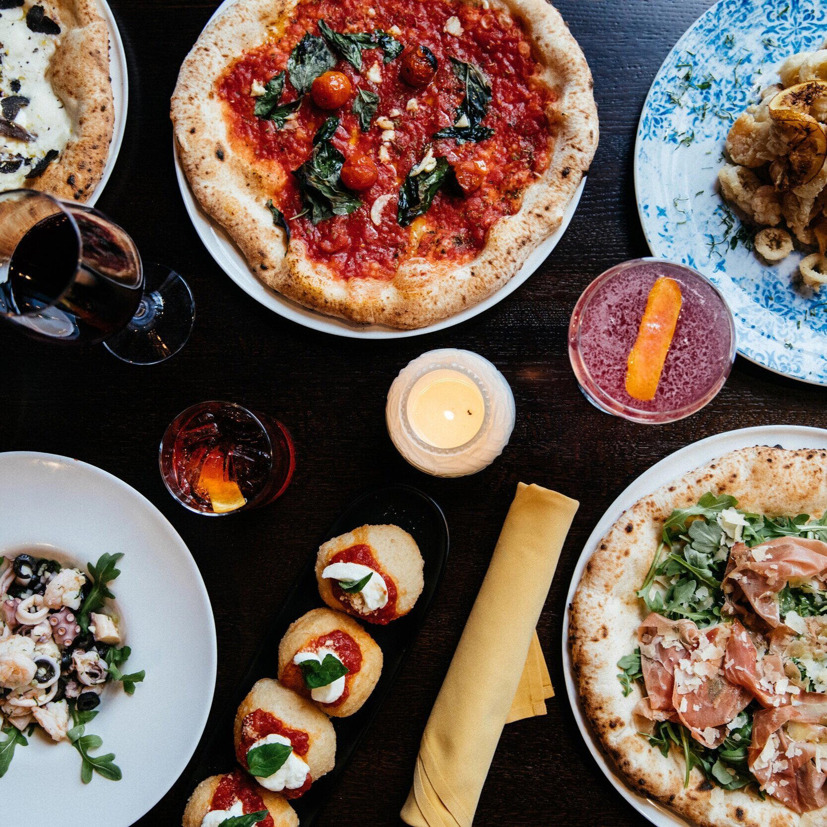 Gallucci restaurant in Chicago, United States